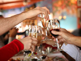Vědci popřeli blahodárné účinky červeného vína na rakovinu