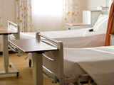 Perspektiva těžce nemocných: Nemocniční postel doma, nebo lůžko v sanatoriu (díl 2.)