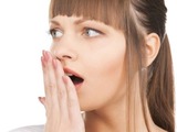 Zápach z úst může zapříčinit špatná hygiena i zdravotní problémy