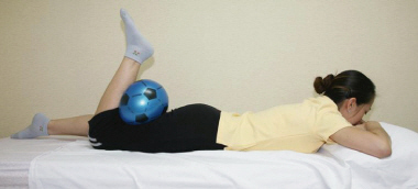 Cvičení s míčem jako rehabilitace i prevence osteoartrózy